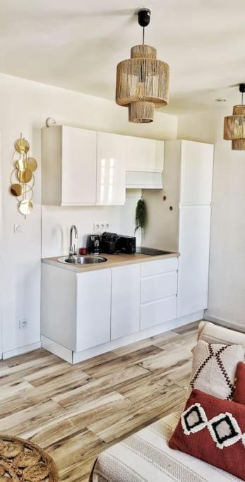 New #Boheme Chic# Pied De La Cite #2 Apartment Carcassonne Exterior foto