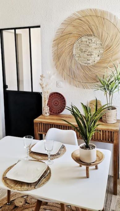 New #Boheme Chic# Pied De La Cite #2 Apartment Carcassonne Exterior foto